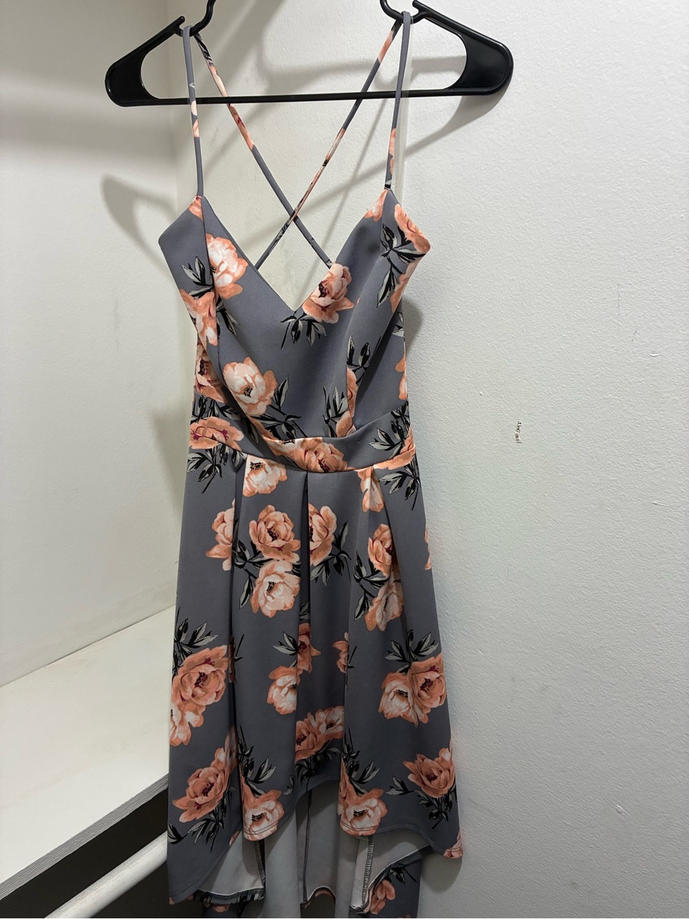 Gray High-Low Floral Spaghetti-Strap Dress with Peach Roses